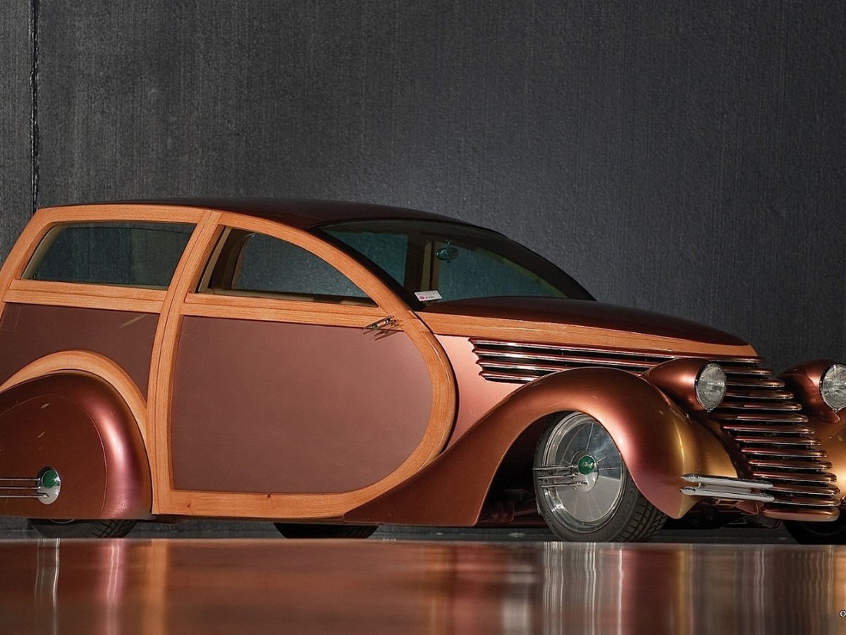 The 1937 Studebaker Extreme Liner Woodie: Art Deco Went Surfing and Got&nbsp;Weird